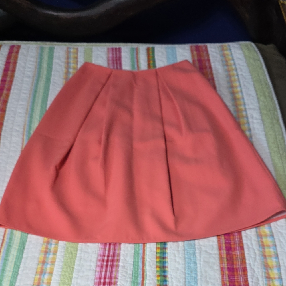 Chelsea 28 Coral Full Lined Skirt Size XS